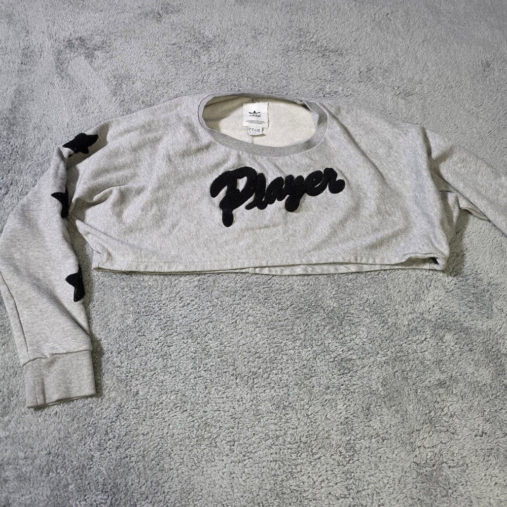Adidas‎ Womens M Cropped Sweatshirt Grey Player Chenille Patch Star Sleeve Boxy